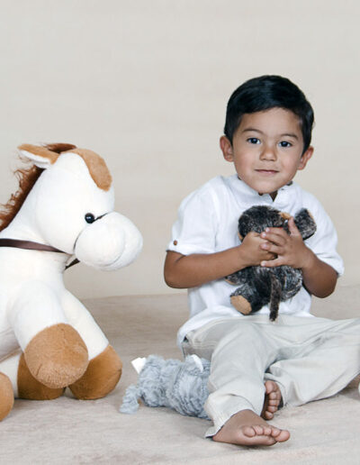 fotografo-cuernavaca-fotografos-morelos-estudio-fotografico-sesiones-bebes-infantes-bebe-estudio-peluches